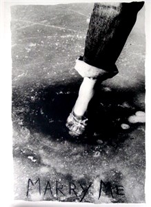 Image description is not available for 1999.063